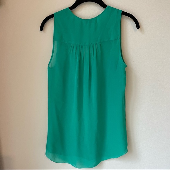 Aritzia Babaton Kelly Green Silk Top | Size XXS - Picture 5 of 6